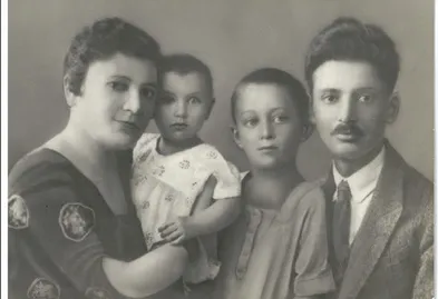 Sonia, Marsha, Zack and Samuel Swidler, ca. 1926
